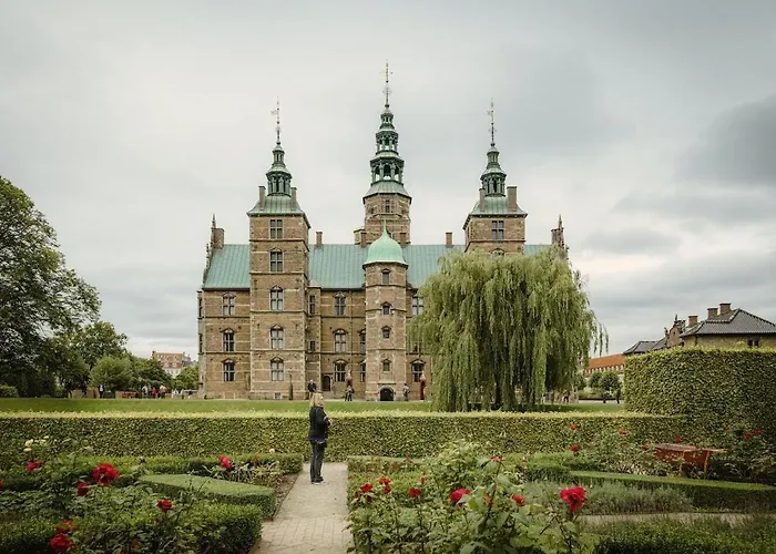 Perfect For Friends & Families In Appartamento